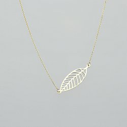 Naszyjnik złoty
ażurowy liść